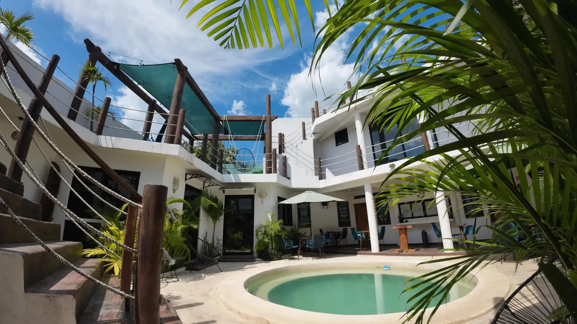 Ade Hotel Bacalar 3*,  México