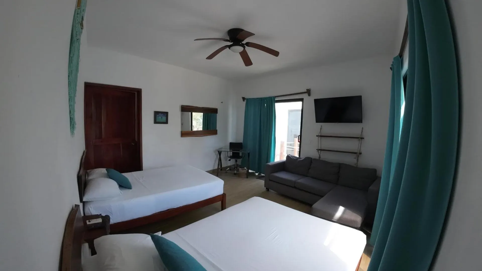 Ade Hotel Bacalar México